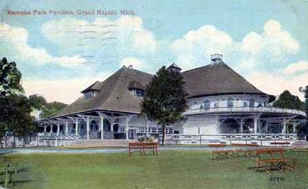 Ramona Park - Pavillion (newer photo)